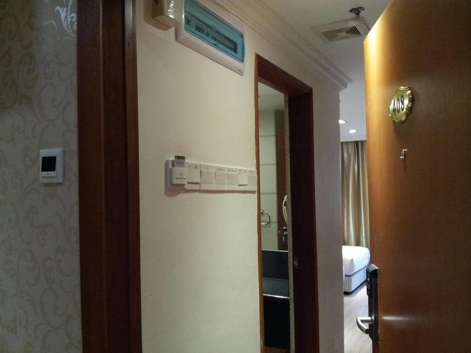 Cardogan Hotel Kuala Lumpur Exterior photo