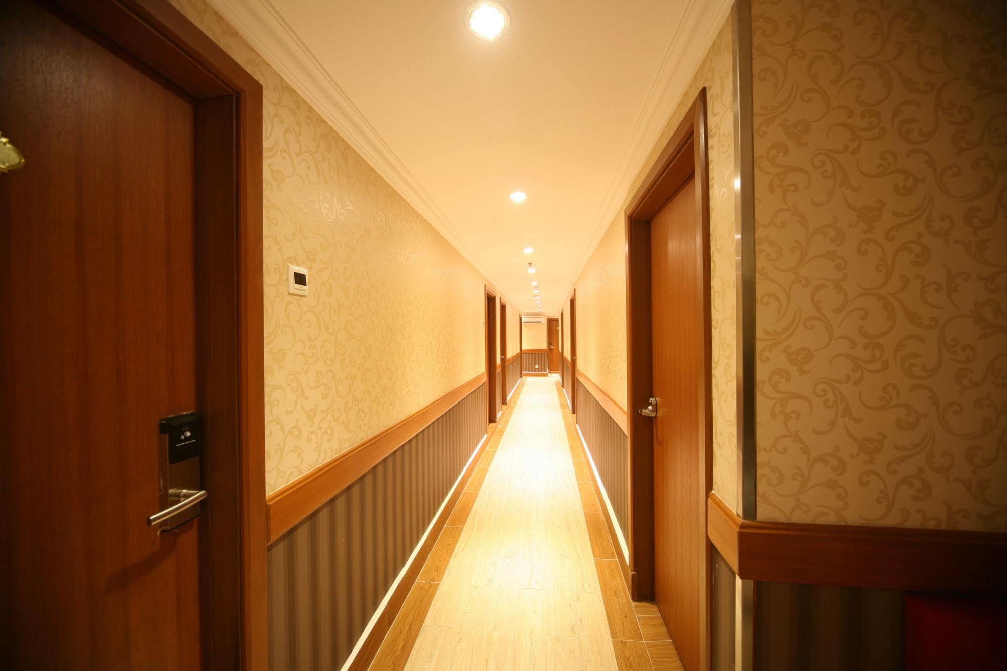Cardogan Hotel Kuala Lumpur Exterior photo